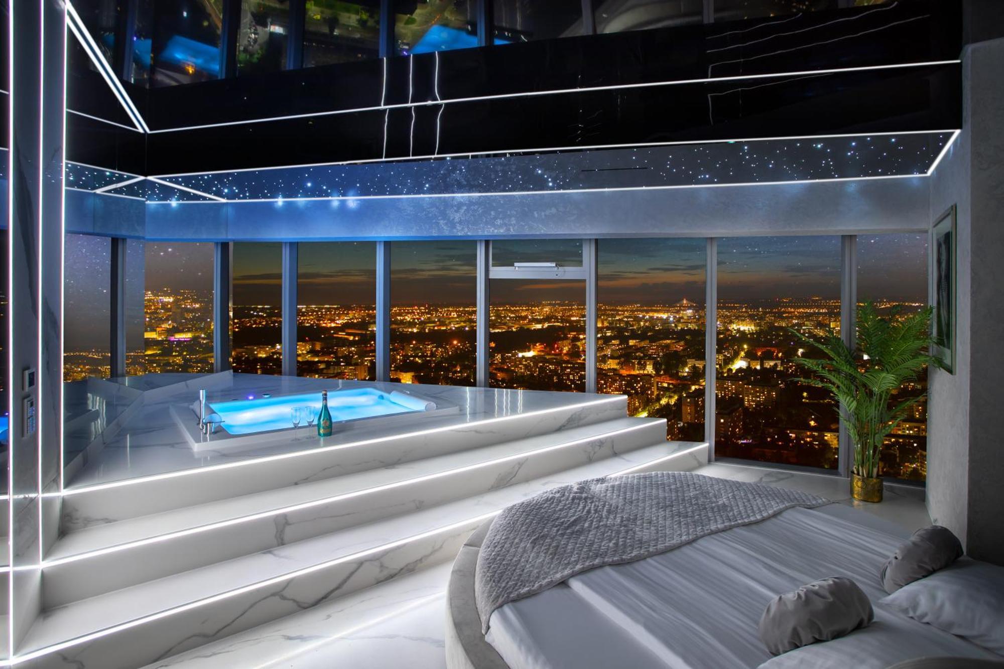 ורוצלב Apartamenty Sky Tower Z Jakuzzi Przy Oknie מראה חיצוני תמונה