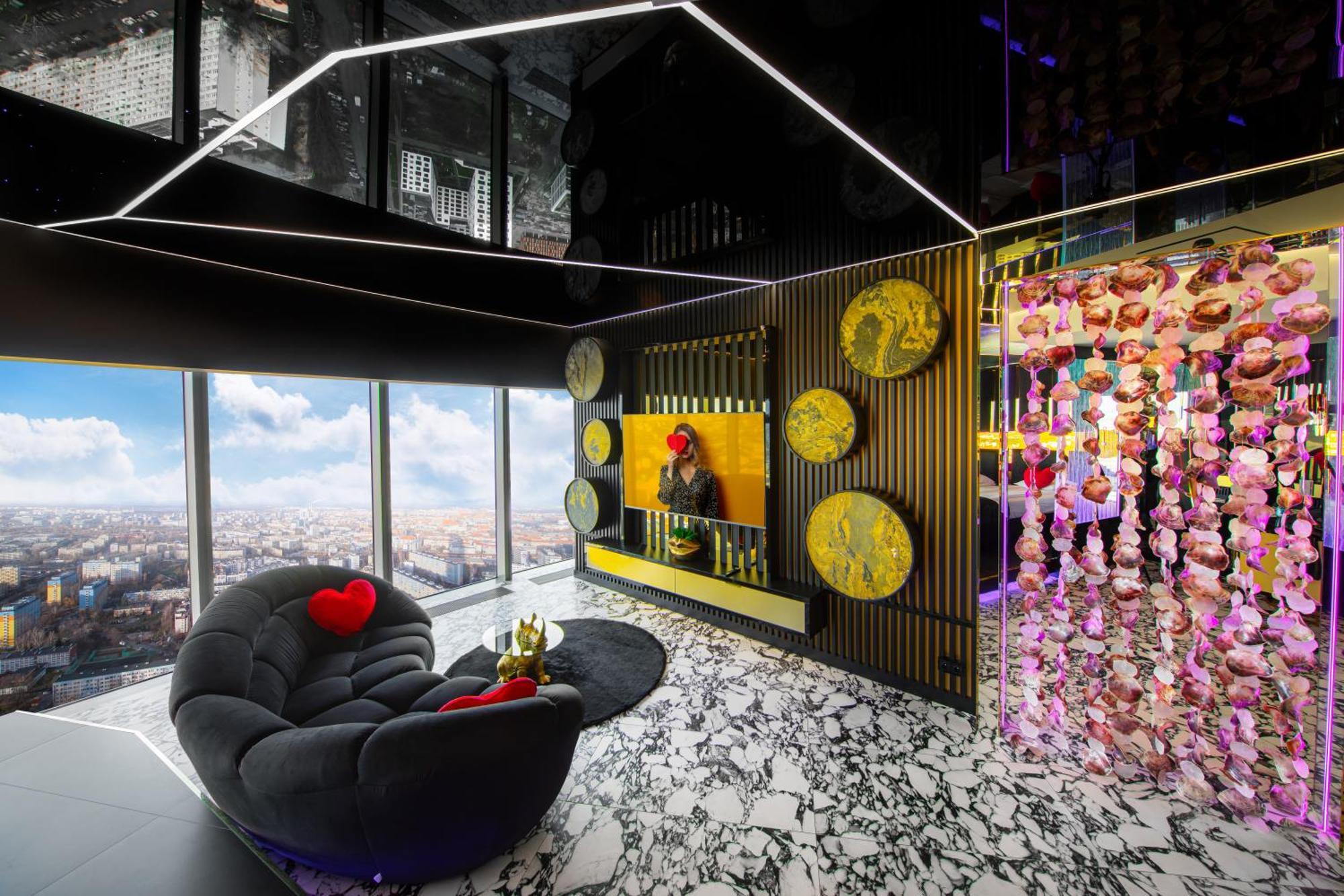 ורוצלב Apartamenty Sky Tower Z Jakuzzi Przy Oknie מראה חיצוני תמונה